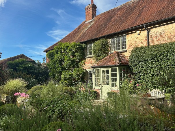 4c7f99b1-aeec-6884-e9e9-6c0e6db13c00